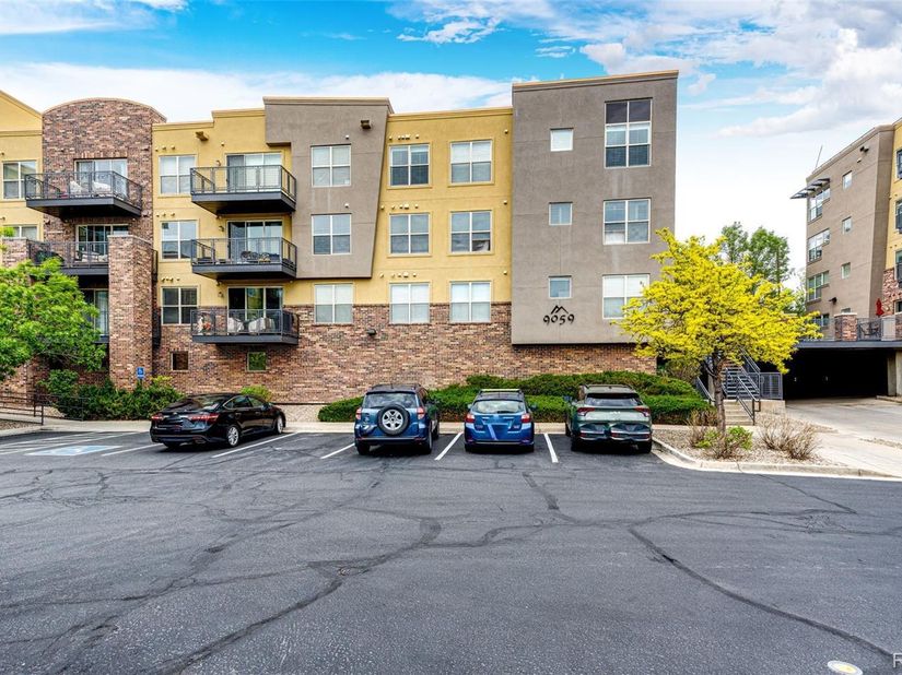 9059 E Panorama Circle B405, Englewood CO 80112