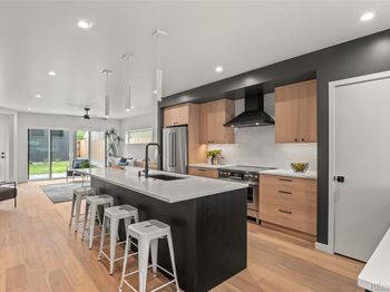 2122 S Cherokee Street