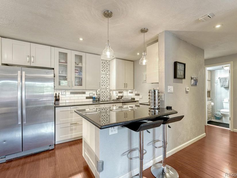 625 N Pennsylvania Street 403, Denver CO 80203