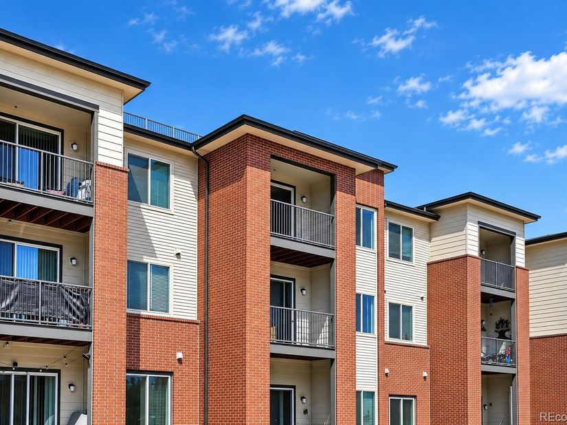 14351 E Tennessee Avenue 305, Aurora CO 80012