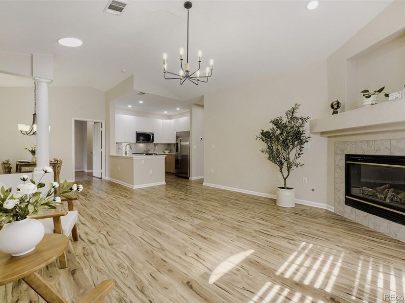 4045 S Crystal Circle 204, Aurora CO 80014