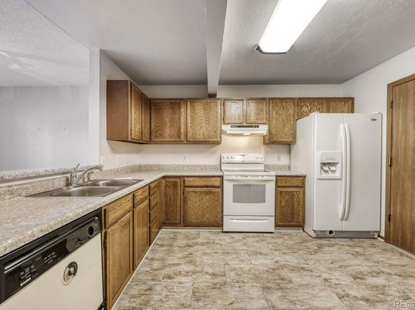 15455 E Louisiana Avenue, Aurora CO 80017