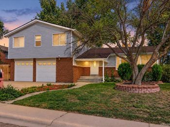 7047 W 62nd Place