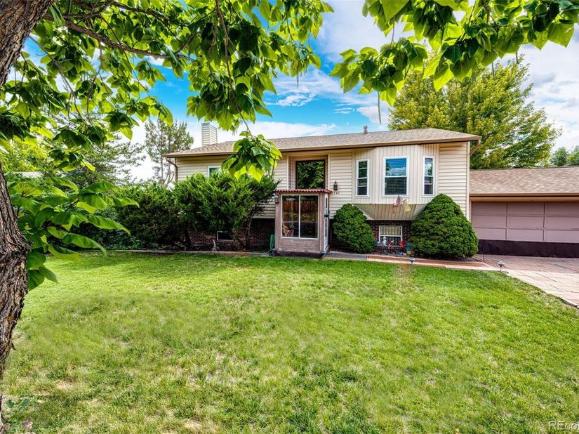 7740 W Meadow Drive, Littleton CO 80128