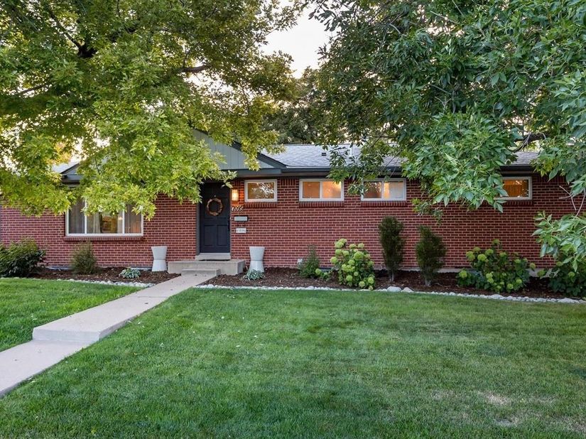 7095 S Cherry Drive, Littleton CO 80122