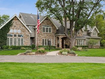 5 Viking Drive