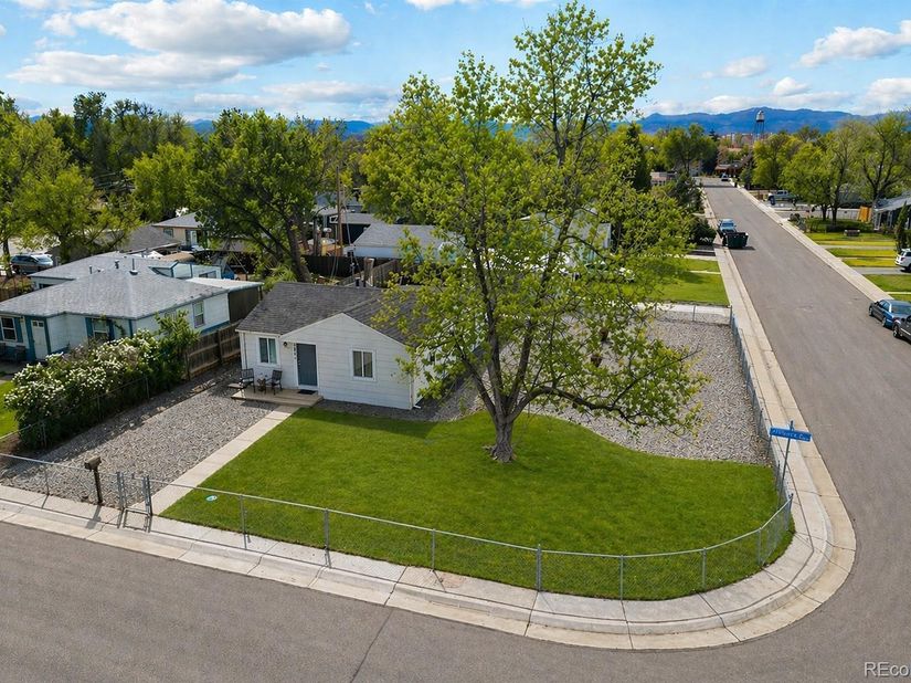5525 Pierce Court, Arvada CO 80002