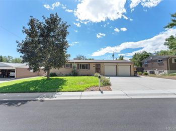 6518 W 70th Place