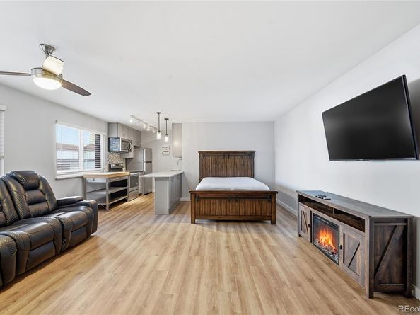 855 N Pennsylvania Street 208, Denver CO 80203