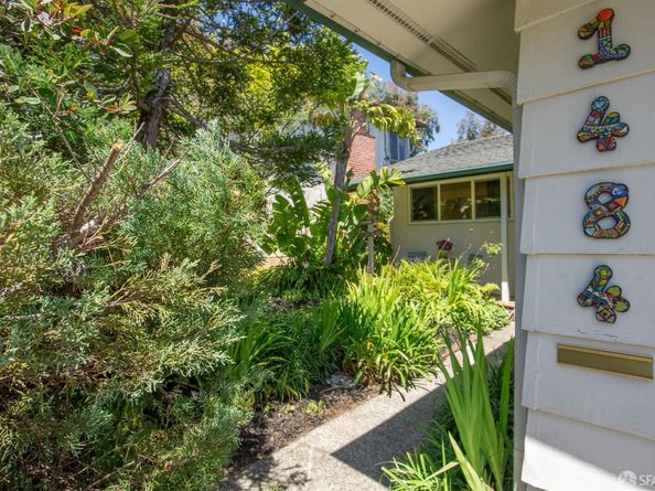 1484 Crespi Road, Pacifica CA 94044