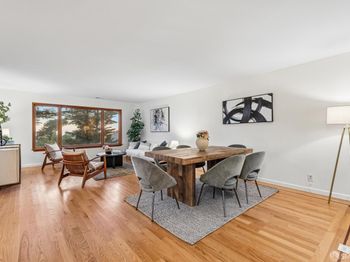 8440 Skyline Boulevard