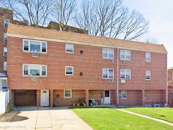 36-11 Utopia Parkway, Flushing NY 11358