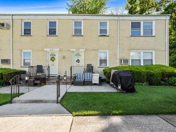 251-03 71st Road