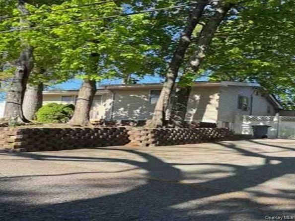 42 Gould Road, Centereach NY 11720