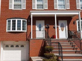 6337 douglaston Parkway