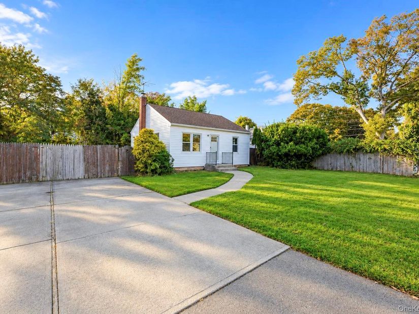 444 Americus Avenue, East Patchogue NY 11772