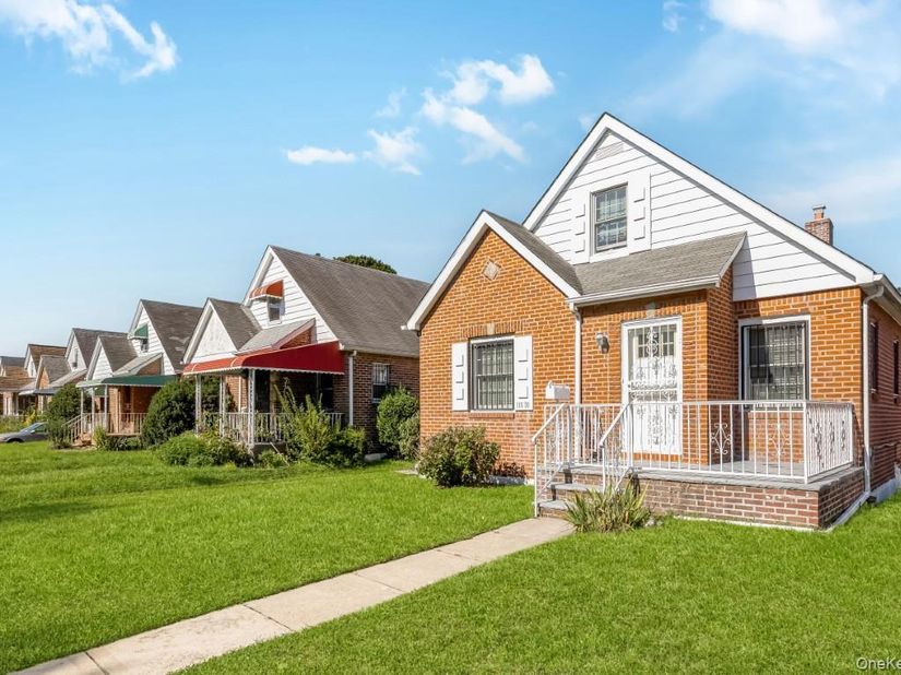 116-36 234th Street, Cambria Heights NY 11411