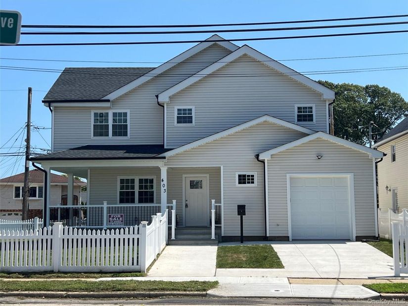 403 S Bayview Avenue, Freeport NY 11520