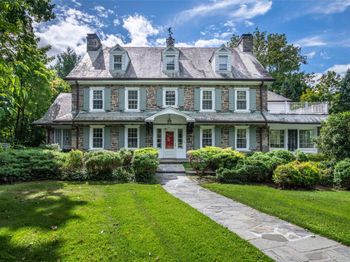 209 Beechmont Drive