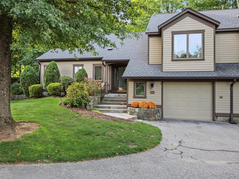 812 Heritage Hills A, Somers NY 10589