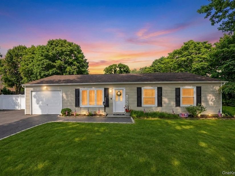 1 Lowell Road, Sayville NY 11782