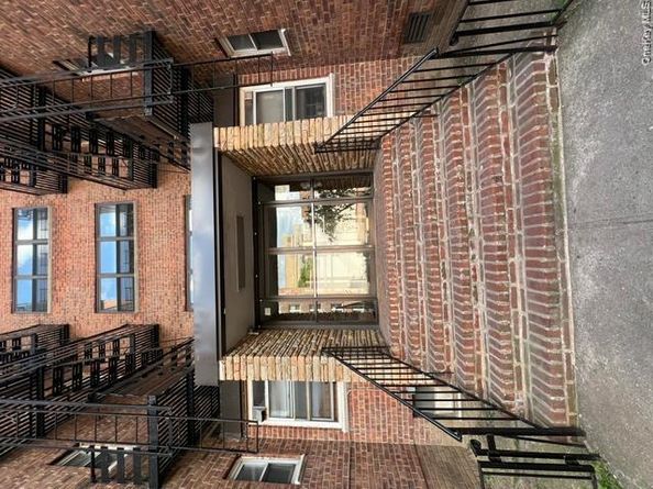 64-74 Saunders Street 1E, Rego Park NY 11374