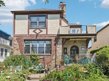 439 W Olive Street