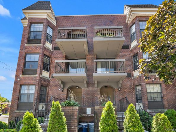 16314 71st Avenue 172, Fresh Meadows NY 11365