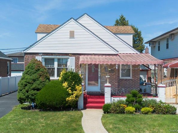 125 Sterling Road, Elmont NY 11003