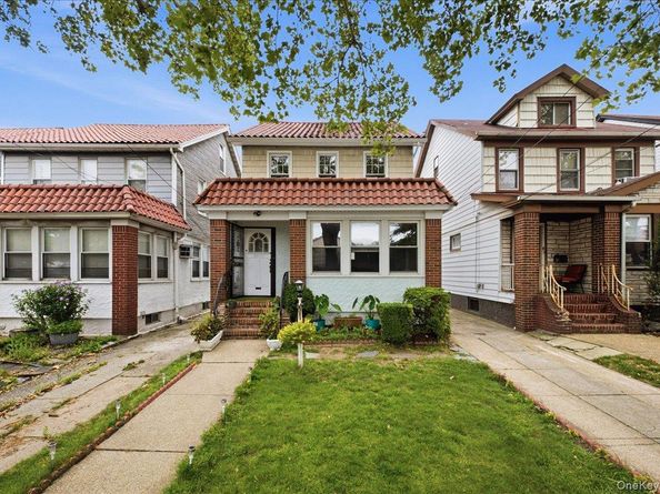 80-25 Woodhaven Boulevard, Glendale NY 11385