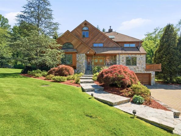 4 Old House Lane, Chappaqua NY 10514