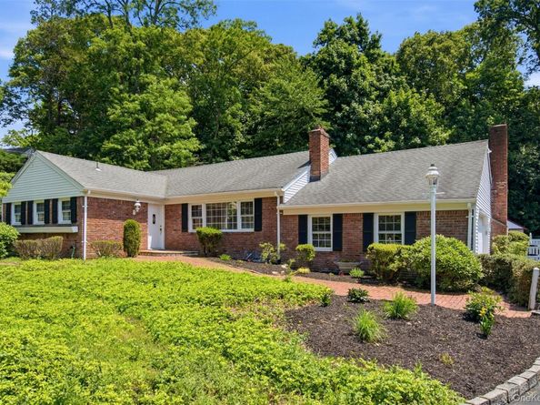 92 Christian Avenue, Stony Brook NY 11790