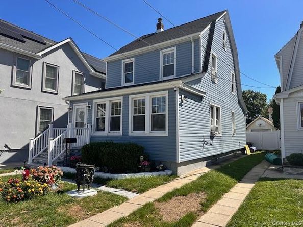 8815 Commonwealth Boulevard, Bellerose NY 11426