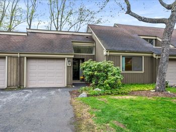 955 Heritage Hills