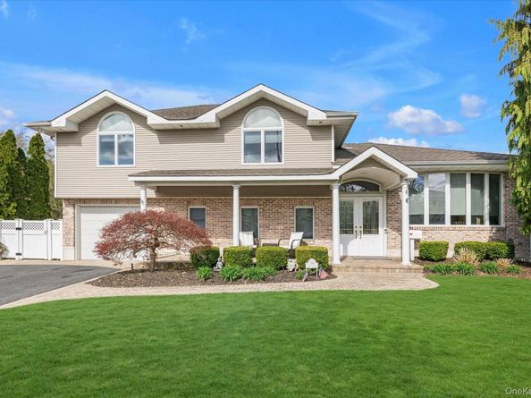 340 Woodbridge Lane, Jericho NY 11753