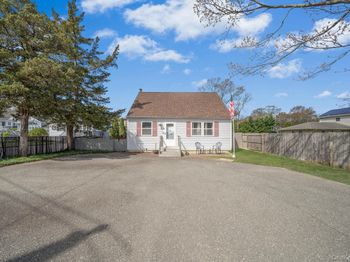 106 Holbrook Road