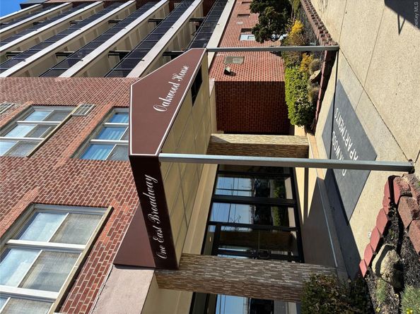 1 E Broadway 7B, Long Beach NY 11561