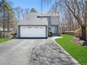 287 Peconic Terrace