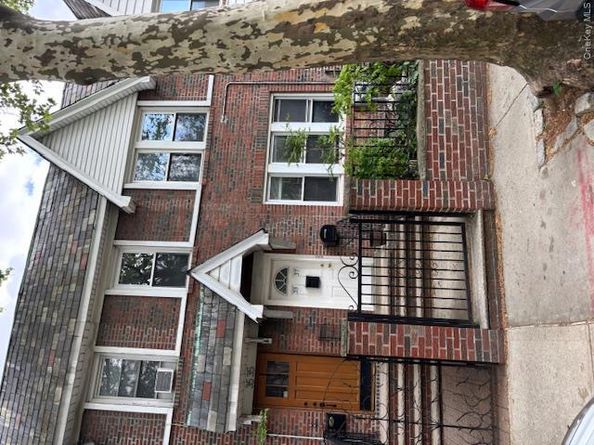 3537 28th Street, Astoria NY 11106