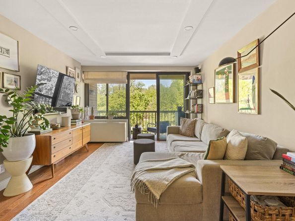 207 PROSPECT Park SW 3C, Brooklyn NY 11218