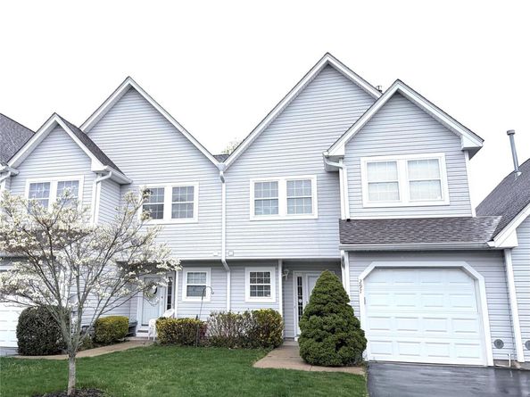 297 Erik Drive, East Setauket NY 11733