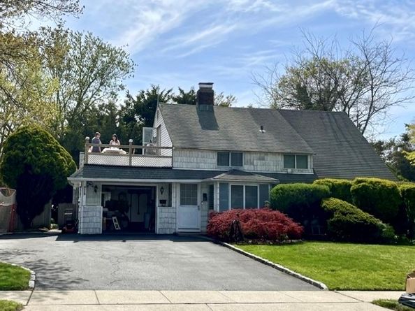304 Acre Lane, Hicksville NY 11801