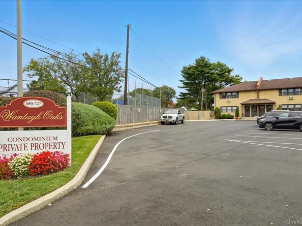 693 Wantagh Avenue, Wantagh NY 11793