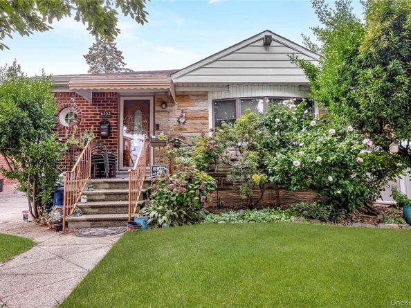 6532 170th Street, Fresh Meadows NY 11365