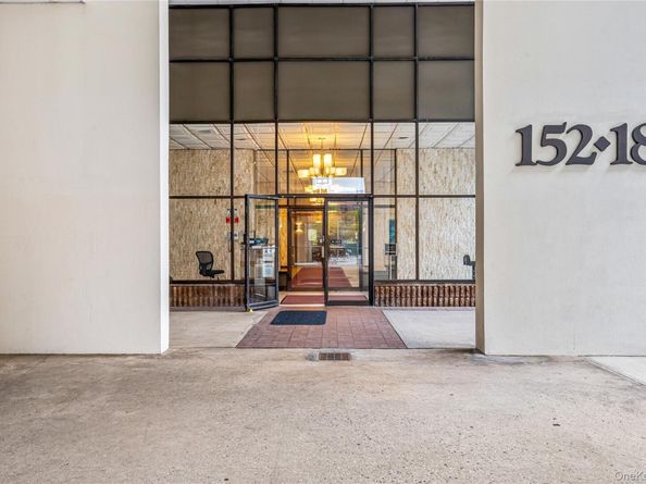 152-18 Union Turnpike 8S, Flushing NY 11367