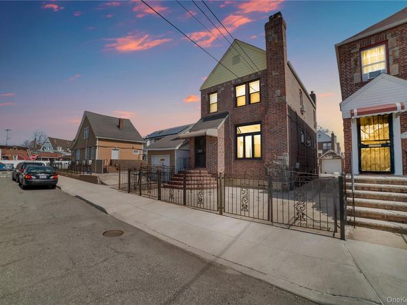 119-23 177th Place, Saint Albans NY 11434