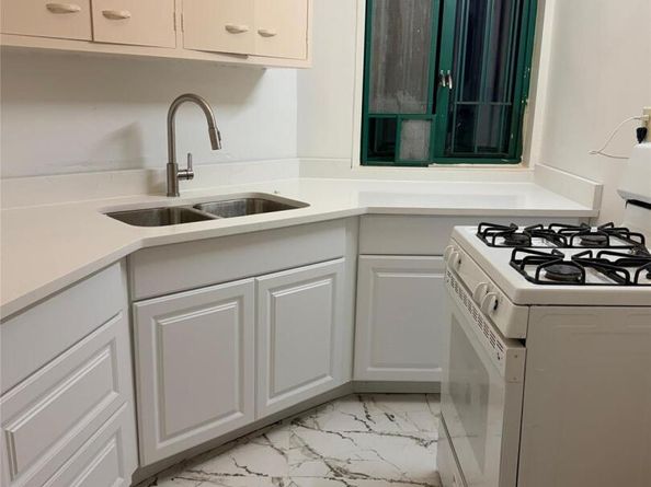 1938 East Tremont Ave 1G, Bronx NY 10462