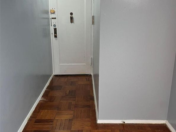 1604 Metropolitan Avenue 12A, Bronx NY 10462