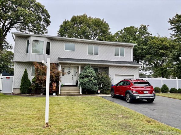 63 Pennsylvania Avenue, Massapequa NY 11758