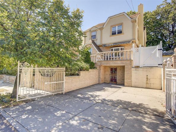 85-54 148th Street, Briarwood NY 11435